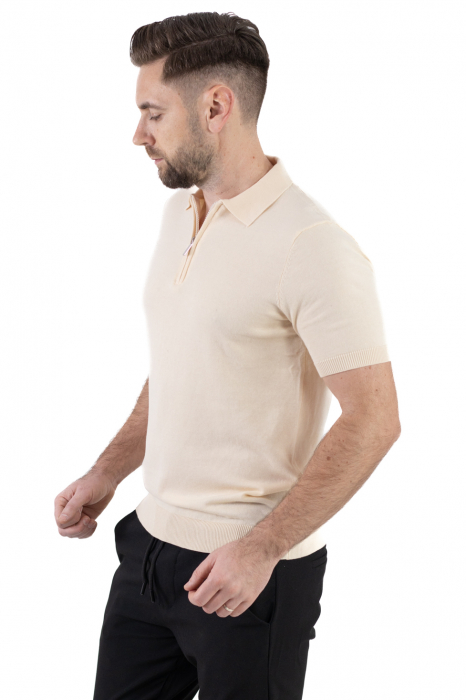 Tricou crem elegant cu guler normal si fermoar [5]