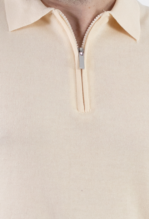 Tricou crem elegant cu guler normal si fermoar [3]