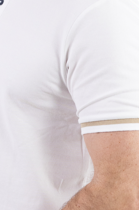 Tricou polo alb cu guler scurt si 2 nasturi [6]