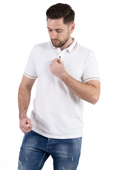 Tricou polo alb cu guler scurt si 2 nasturi [3]