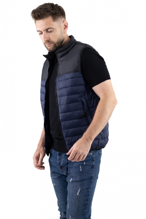 Vesta barbati bleumarin combinat cu negru [7]