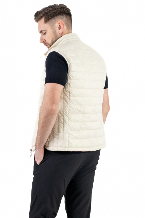 Vesta slim fit usoara crem subtire [7]