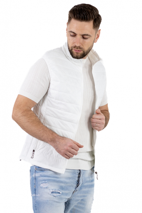 Vesta slim fit usoara alba subtire [3]