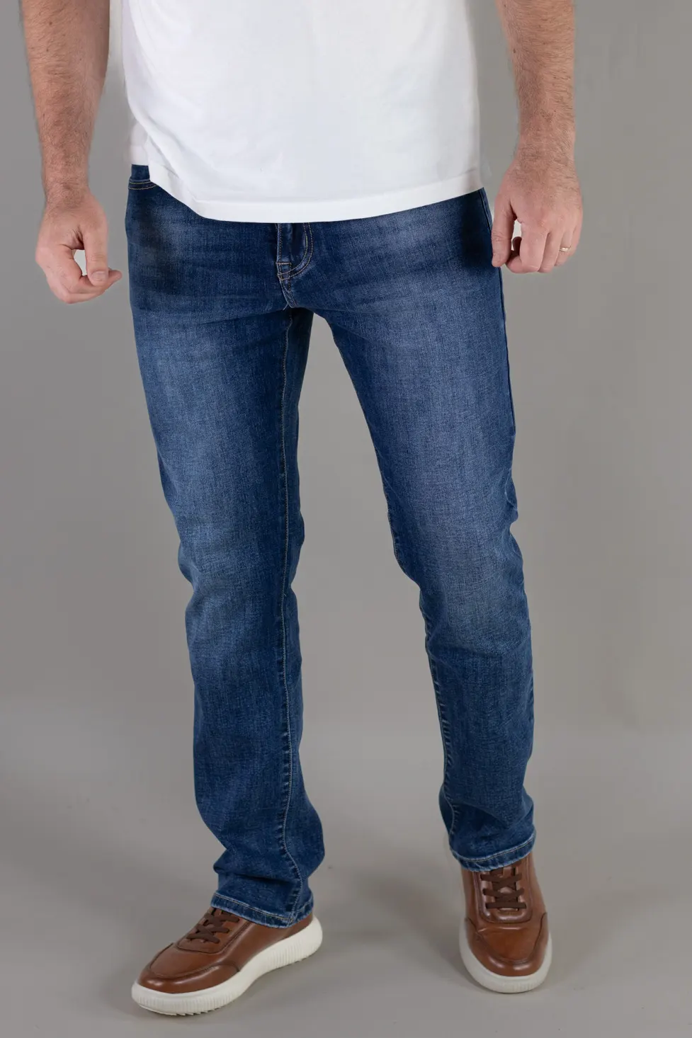 Blugi barbati albastru închis regular fit [1]