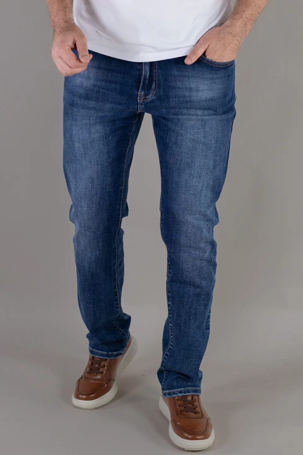 Blugi barbati albastru închis regular fit [7]