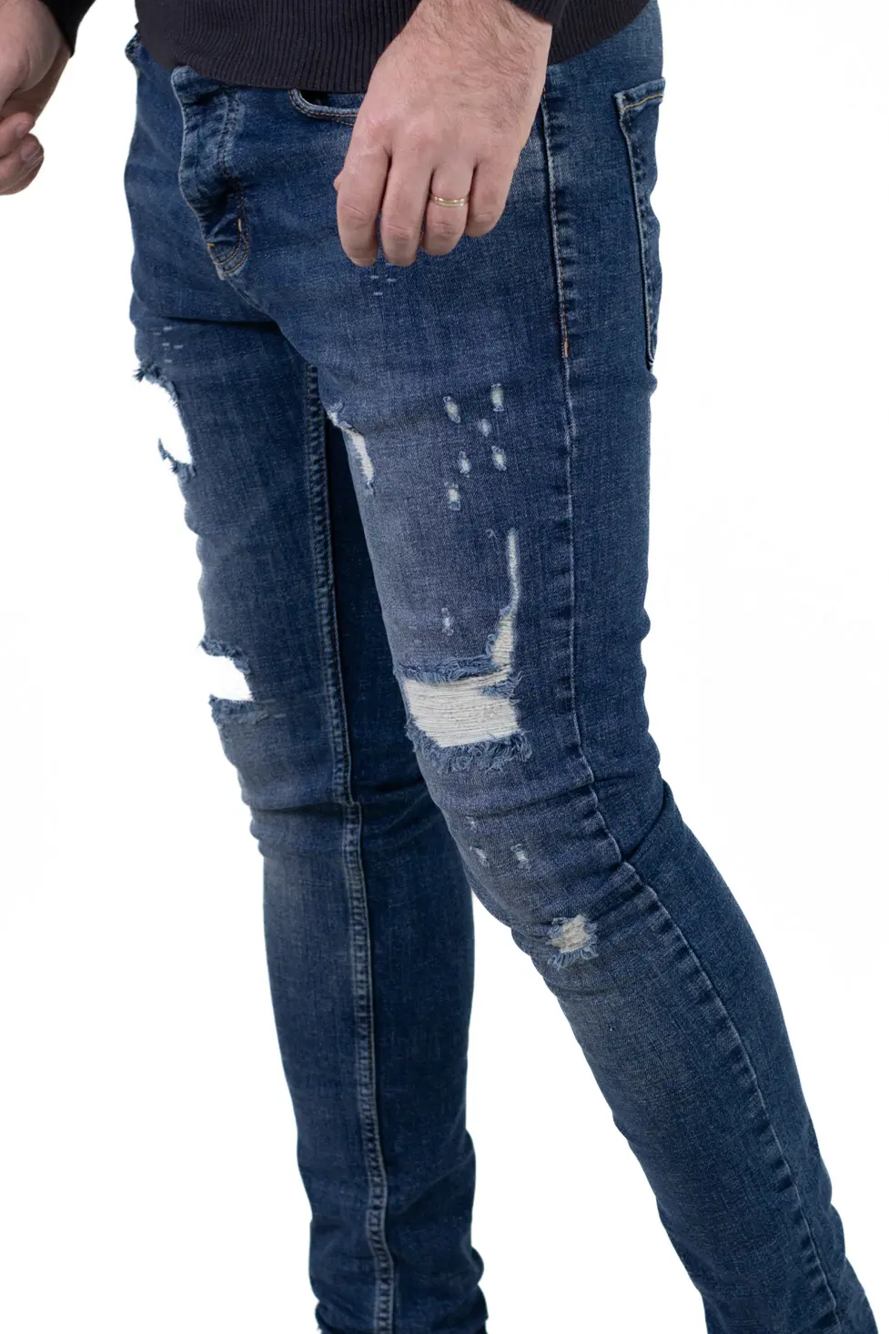 Blugi bărbați regular fit albastru, prespălați, cu rupturi acoperite [4]