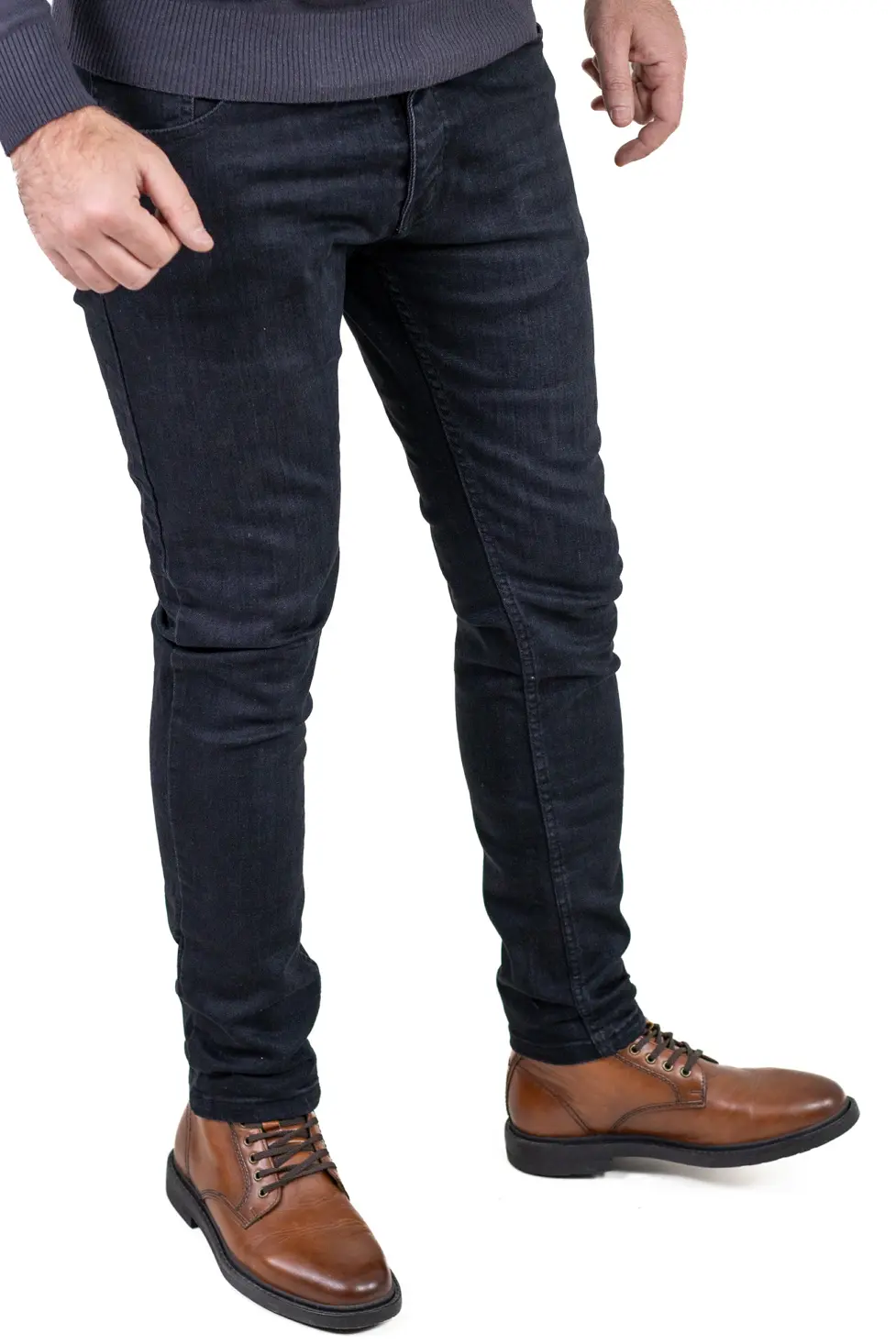 Noutati - Blugi simpli negri bărbați regular fit, cu efect prespalat