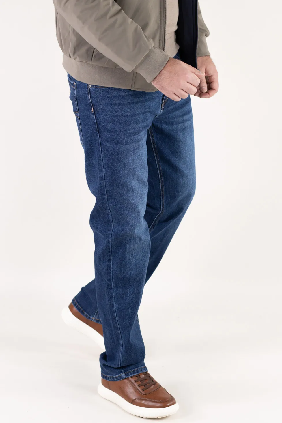 Blugi barbati regular fit [5]