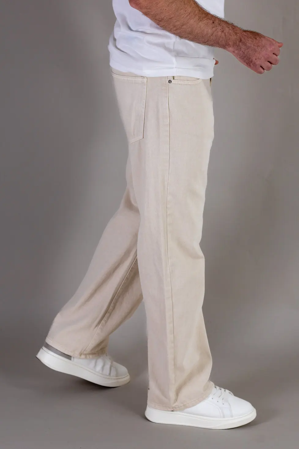 Blugi barbati straight-fit crem [5]
