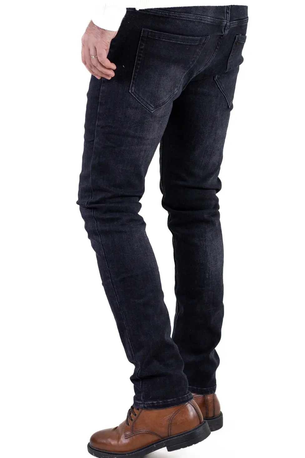 Blugi skinny albaștri – simpli, comozi și mereu în trend [3]