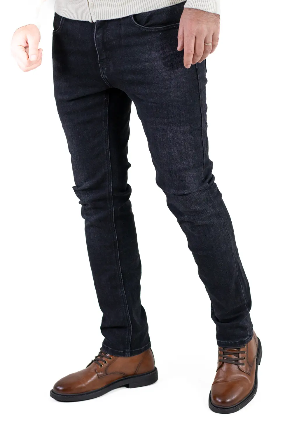 Blugi skinny albaștri – simpli, comozi și mereu în trend [2]