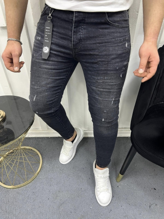 Promotii - Blugi skinny fit negri prespalati cu mici zgarieturi