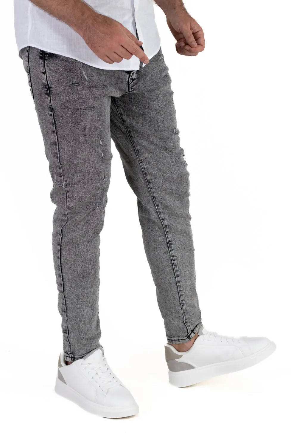 Promotii - Blugi skinny fit gri cu mici zgarieturi