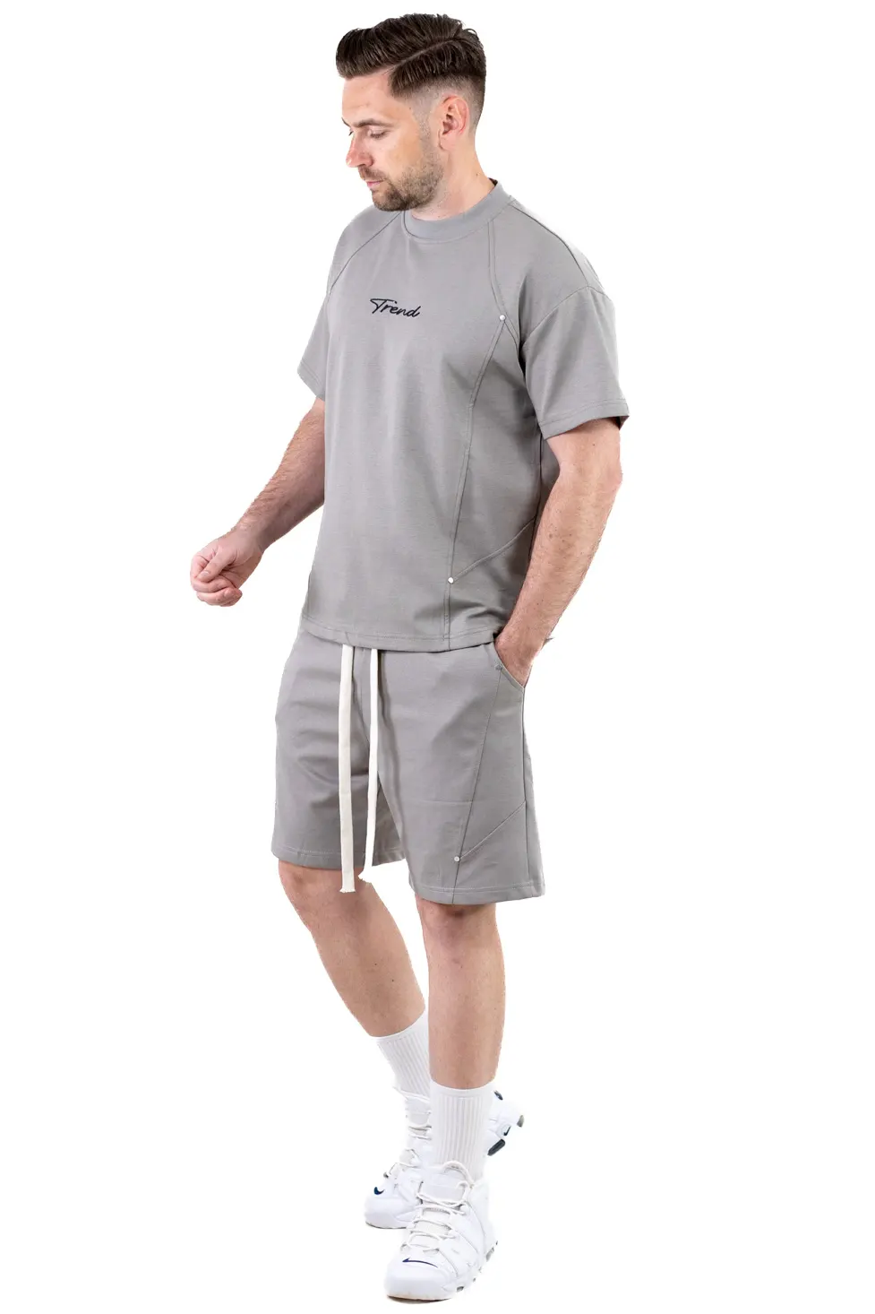 COMPLEURI - Compleu barbati gri, Ultra-Moale, cu broderie Trend