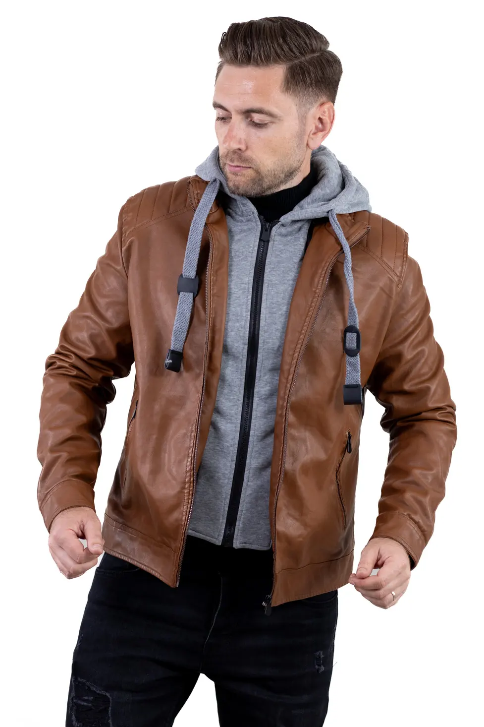 Geacă piele ecologică bărbați cu glugă detașabilă – maro | Maxwear [3]