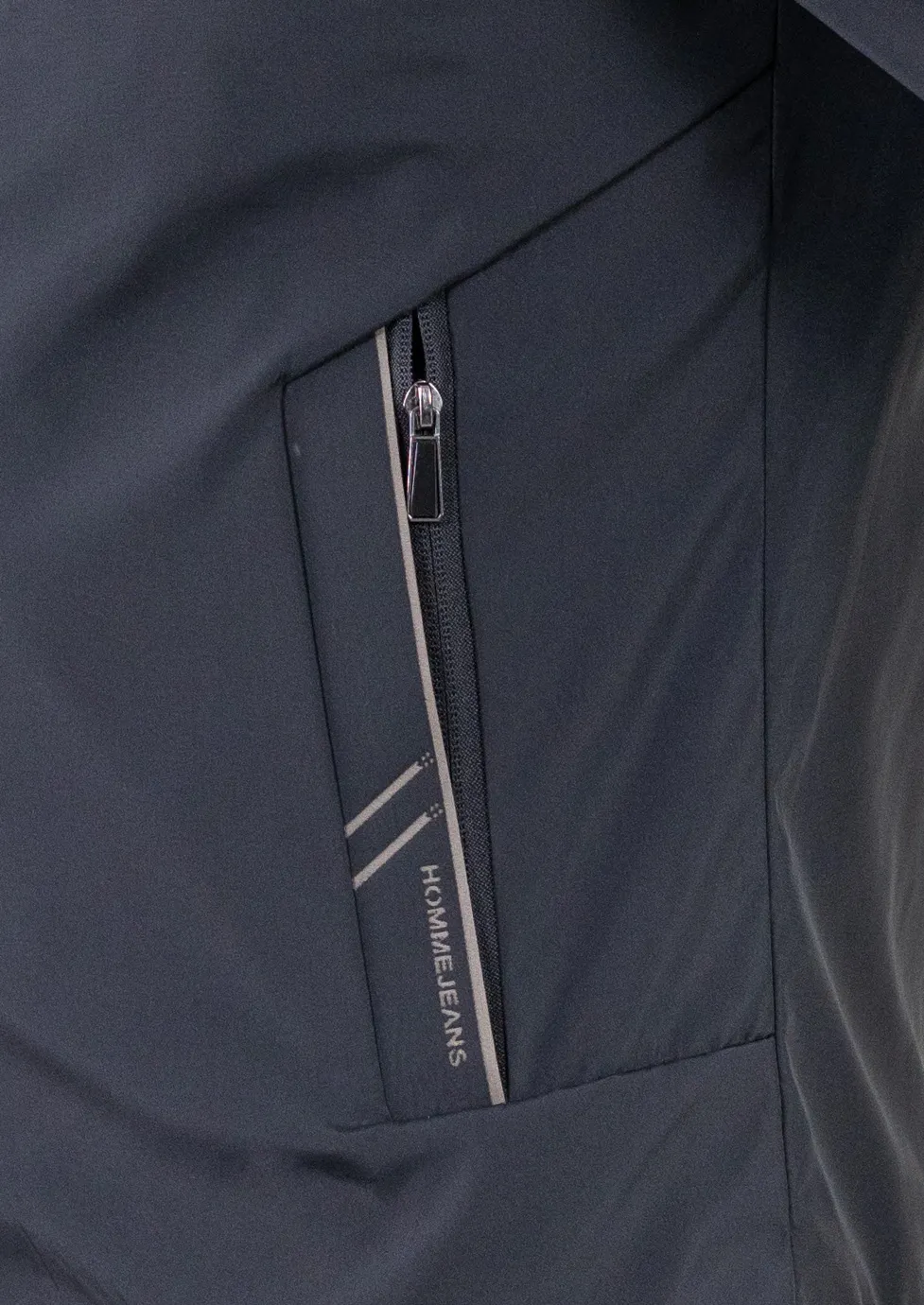 Geaca eleganta usoara regular fit neagra [8]