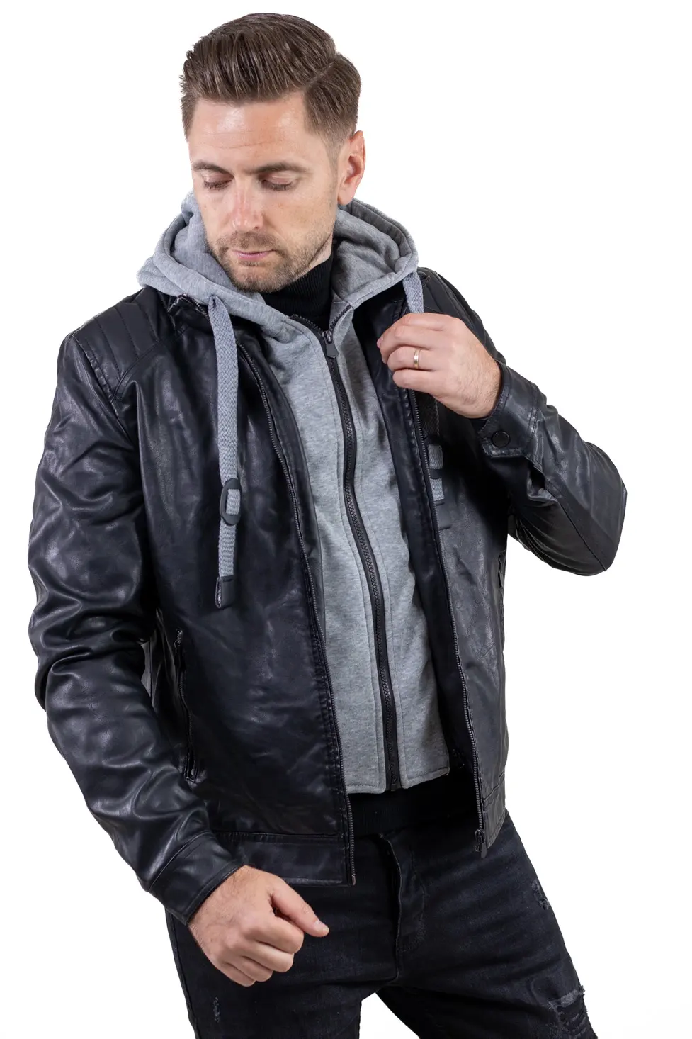 Geacă piele ecologică bărbați cu glugă detașabilă – neagră | Maxwear [7]
