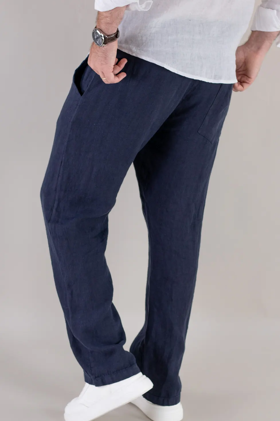 Pantaloni bleumarin din in 100% regular fit – Made in Italy [5]
