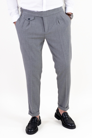 Pantaloni gri eleganti cu pense [5]