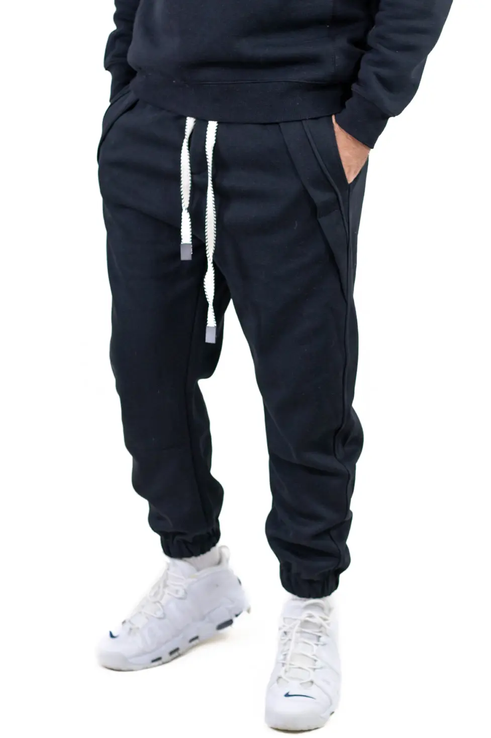 Pantaloni bărbați de trening baggy – negri [3]