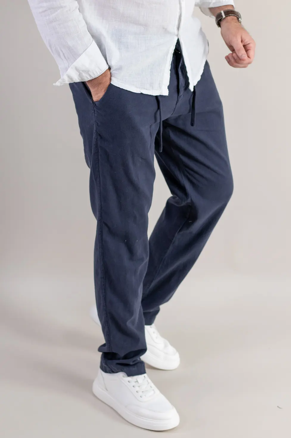 Pantaloni din in și bumbac regular fit – bleumarin [2]