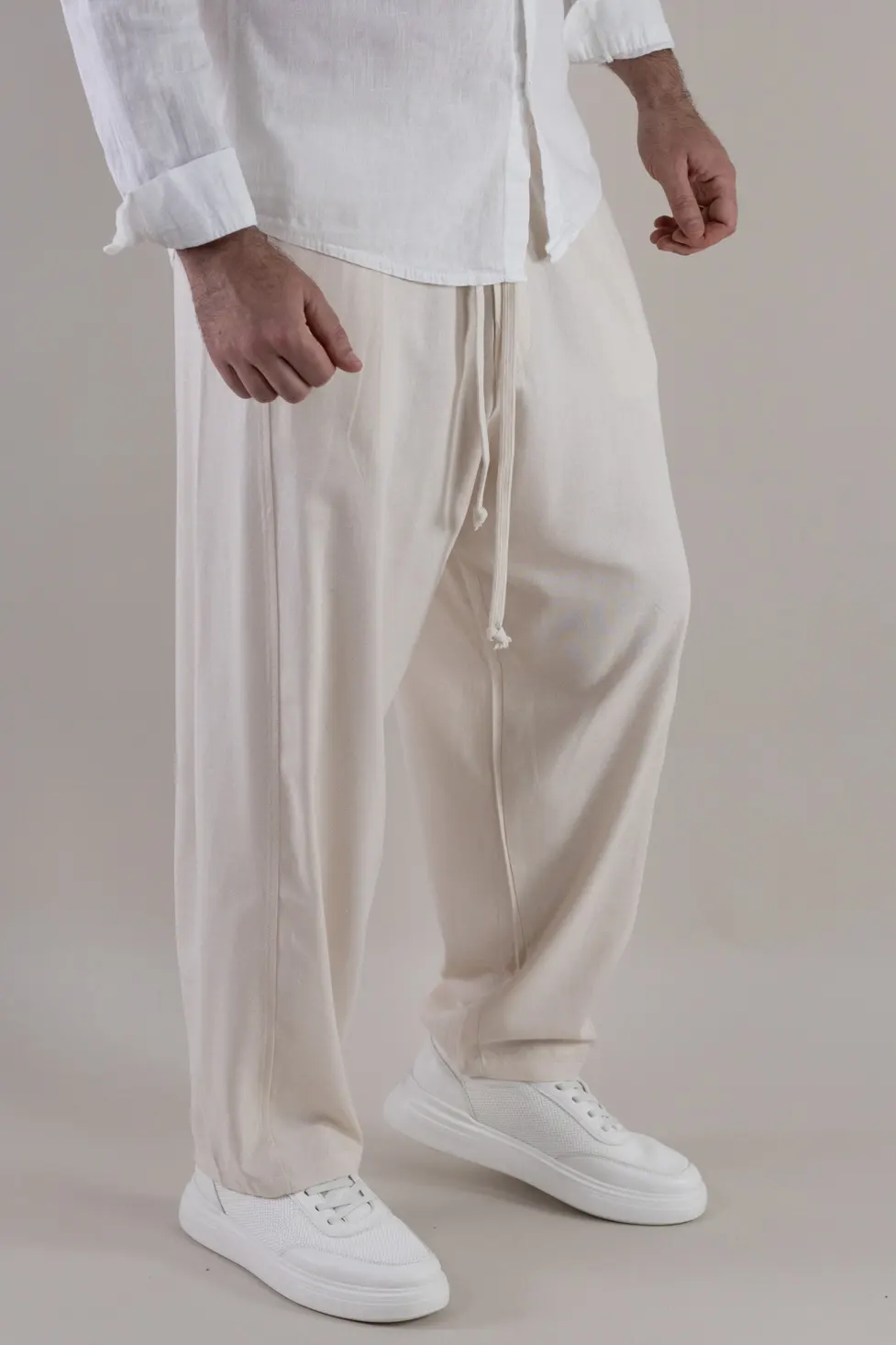 Pantaloni crem lejeri de vara din in și vâscoză pentru bărbați [1]
