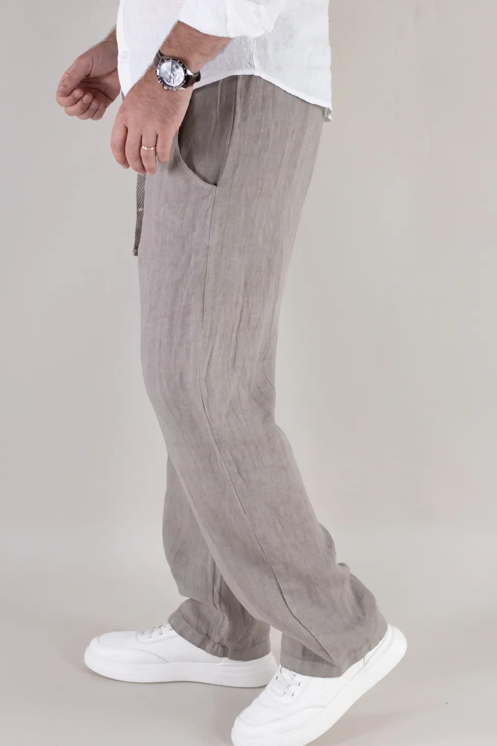 Pantaloni gri din in 100% regular fit – Made in Italy [1]
