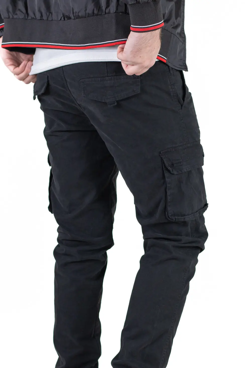 Pantaloni negri cargo cu buzunare slim fit [3]