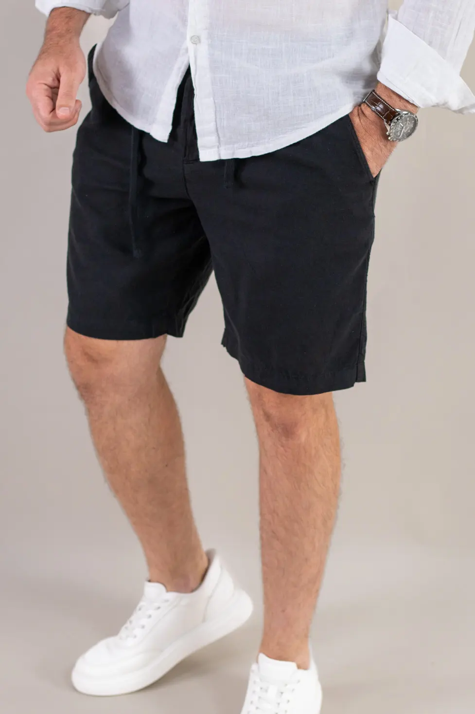 Noutati - Pantaloni scurți din in și bumbac – negri