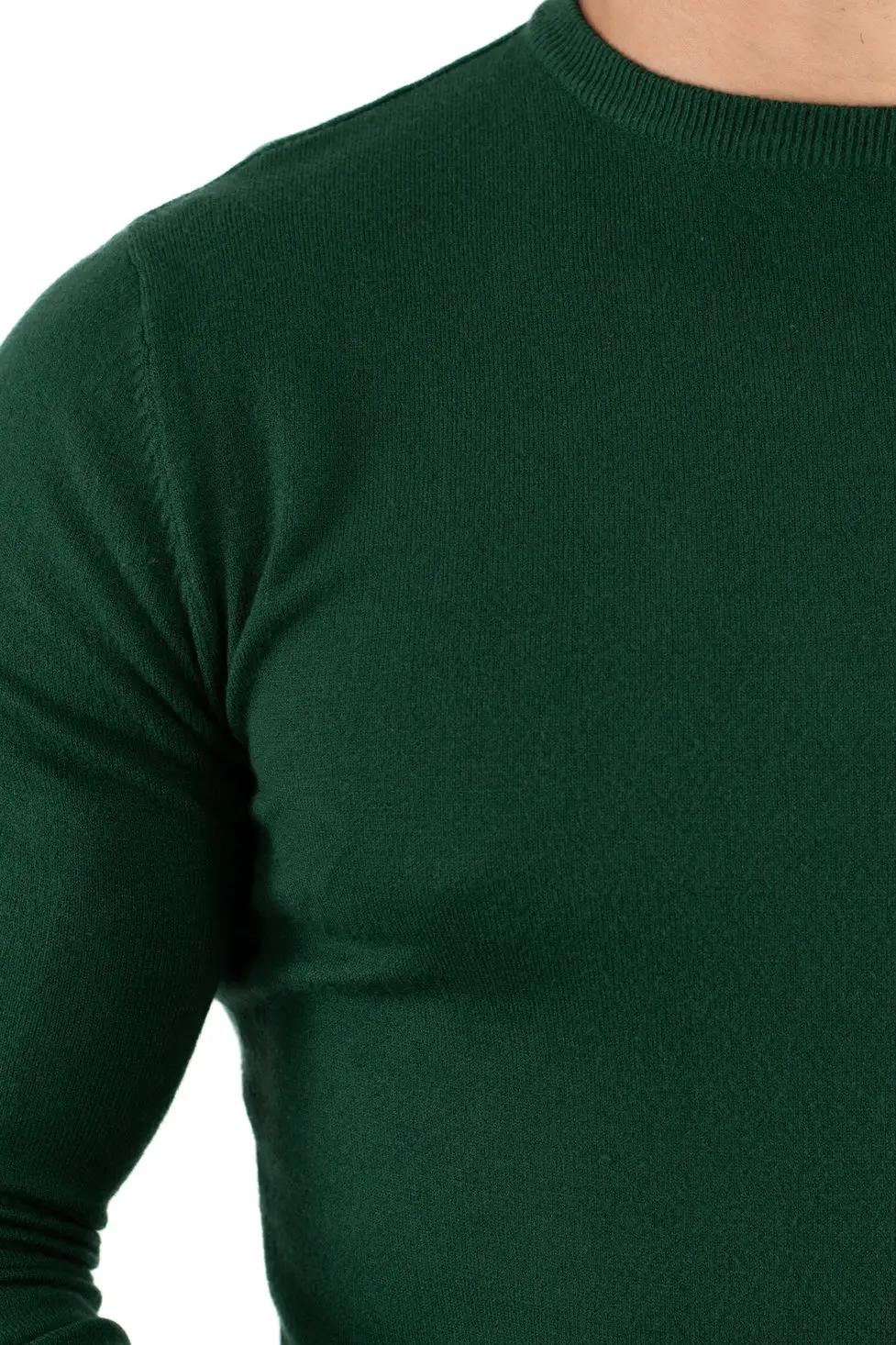 Pulover barbati verde cu guler rotund [5]