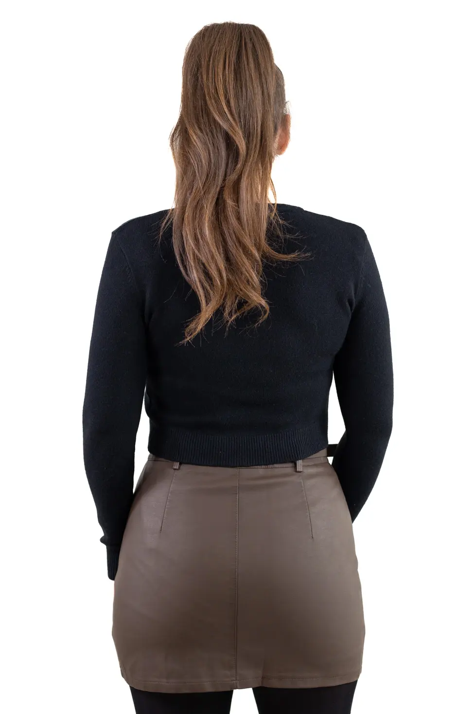 Bluză din tricot cu perle la guler – eleganță, stil și confort feminin [4]