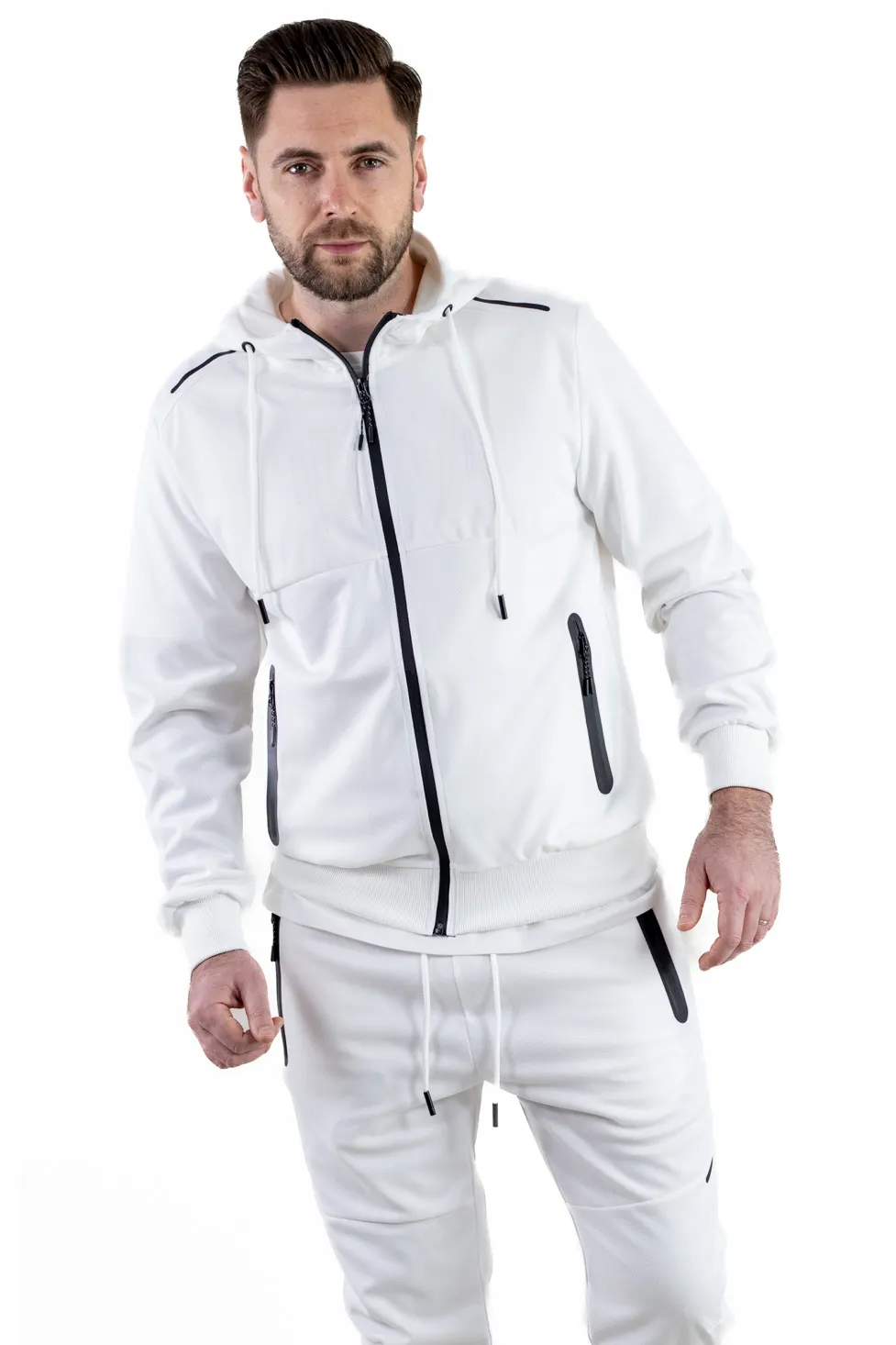 Trening alb confort cu detalii negre [9]