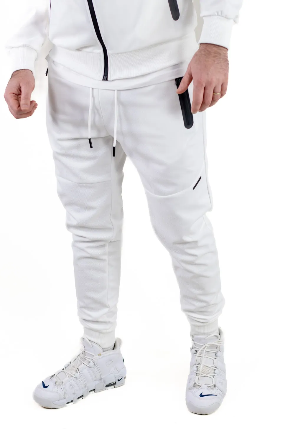 Trening alb confort cu detalii negre [10]