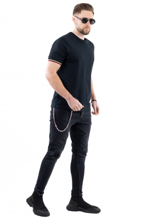 Tricou barbati negru cu detalii la maneci [5]