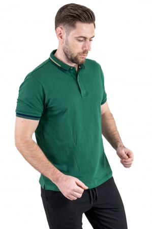 TRICOURI - Tricou polo verde cu guler scurt si 2 nasturi