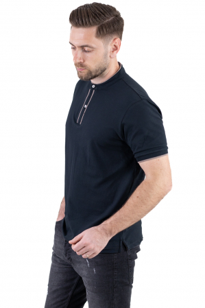 Tricou negru cu guler corean si 2 nasturi [6]