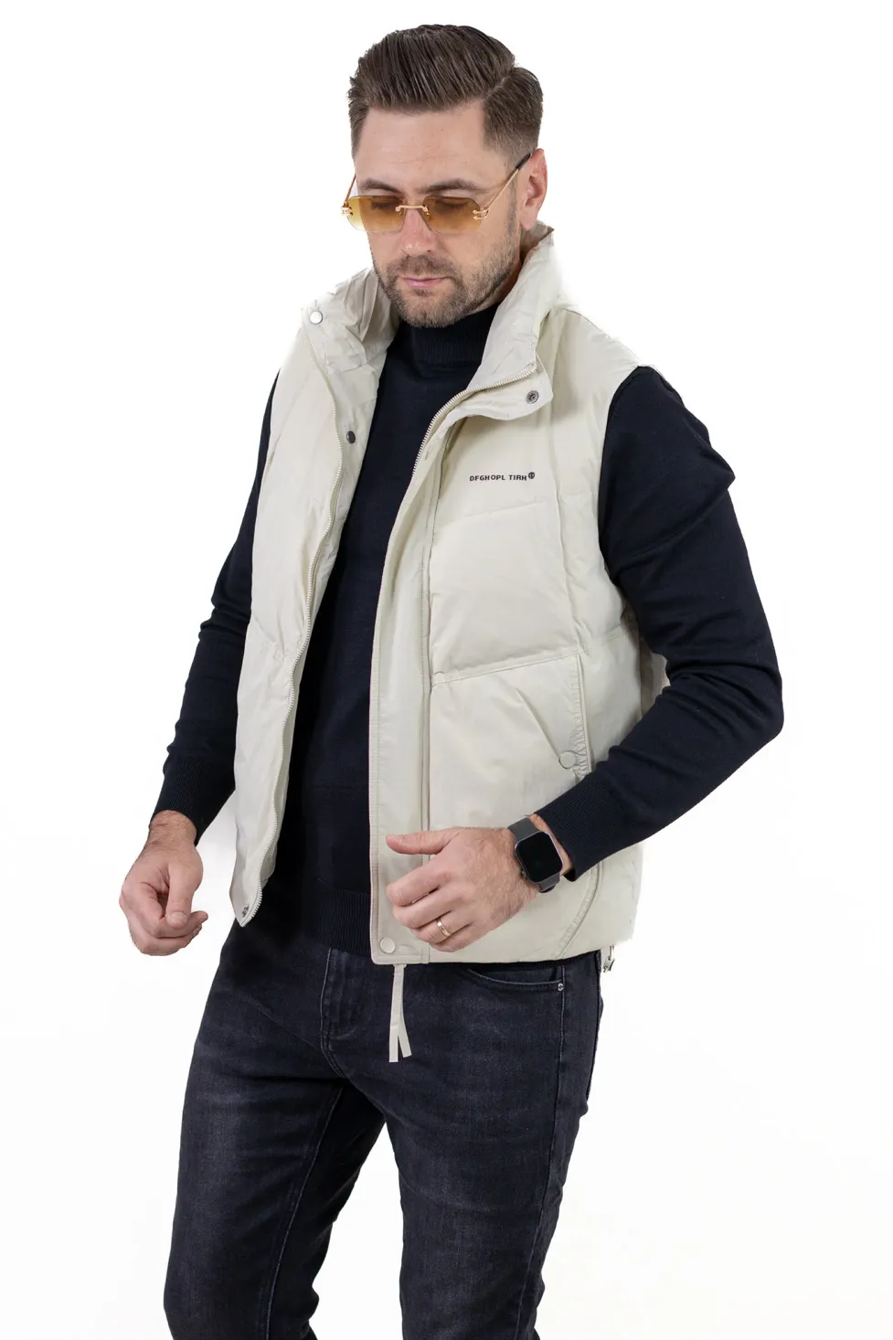 VESTE - Vestă bărbătească din puf, matlasată, guler înalt, bej